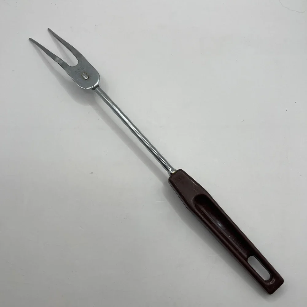 Sunnex vintage carving